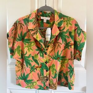 😎 NWT Tropical Print Linen top